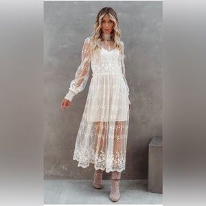 Vici cream lace dress